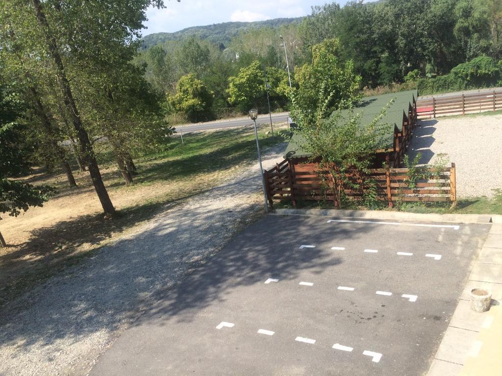 Pensiunea Carpe Diem Râmnicu Vâlcea Exteriér fotografie